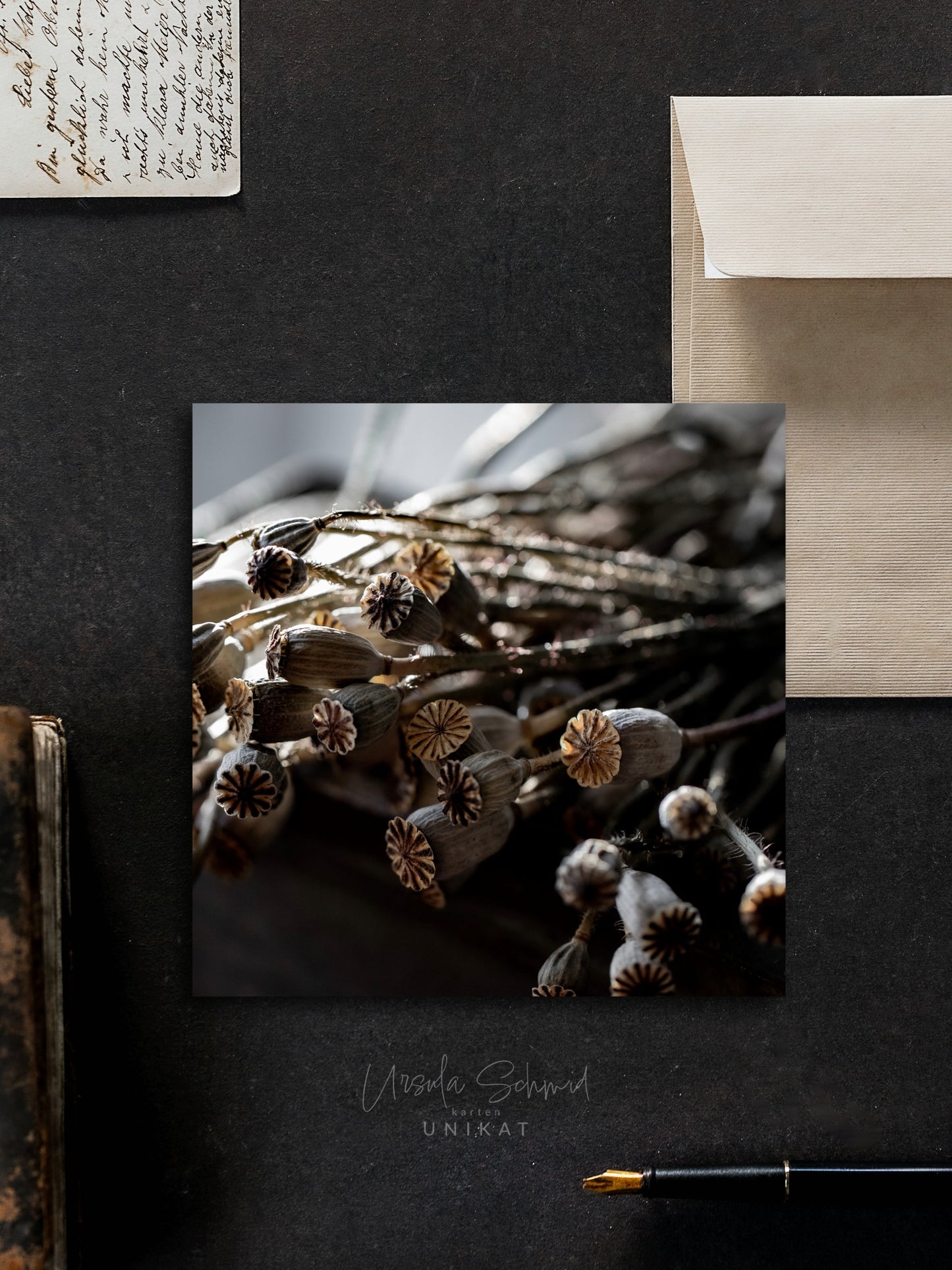 Von edler Art Mohnkapseln