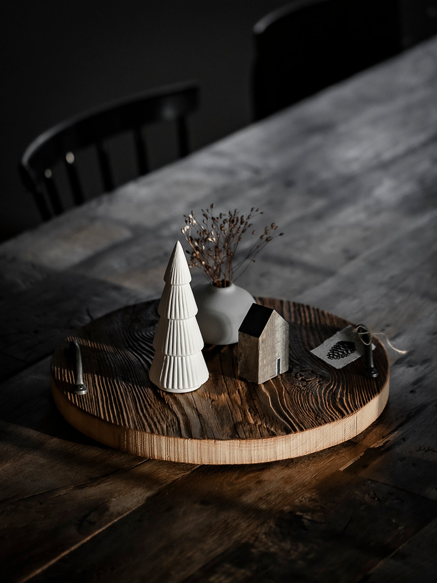 Rustikales Holztablett