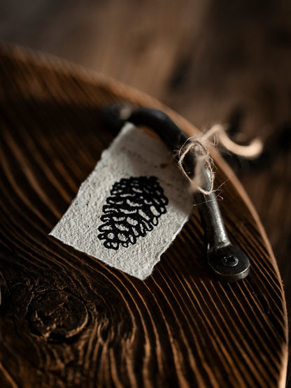 Rustikales Holztablett