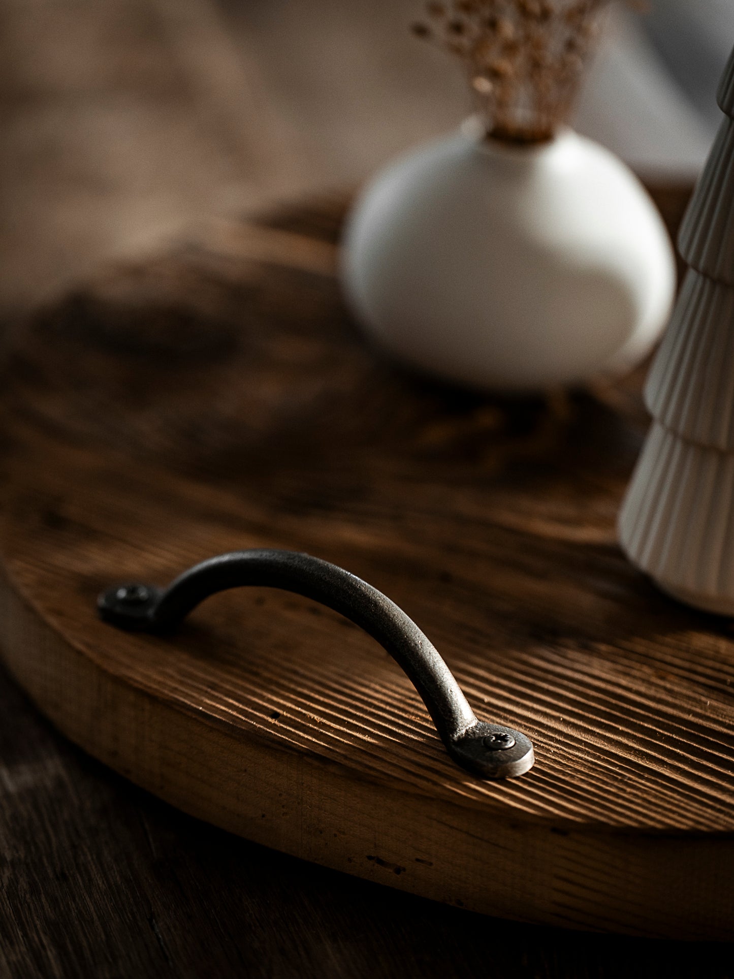 Rustikales Holztablett