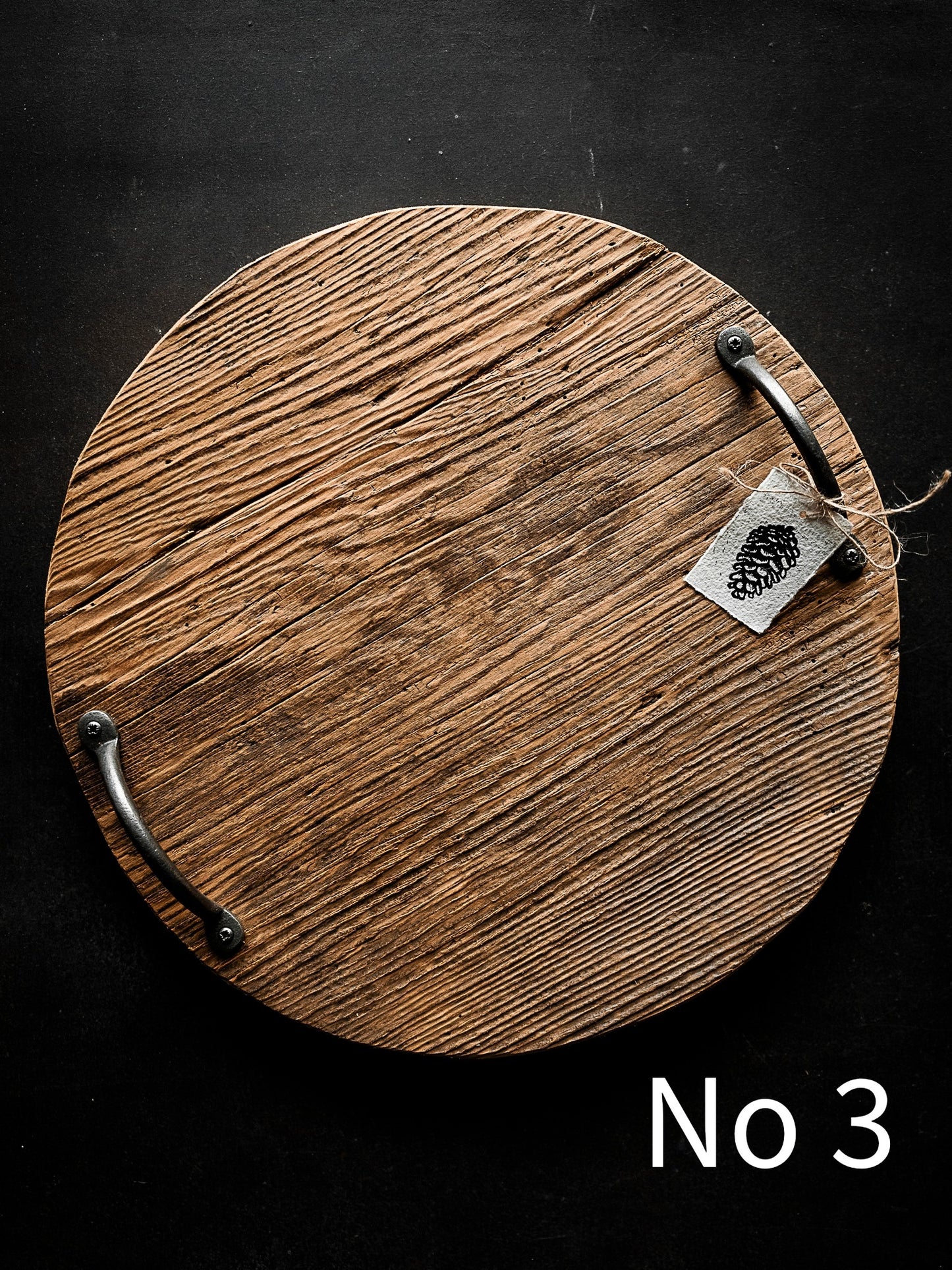 Rustikales Holztablett