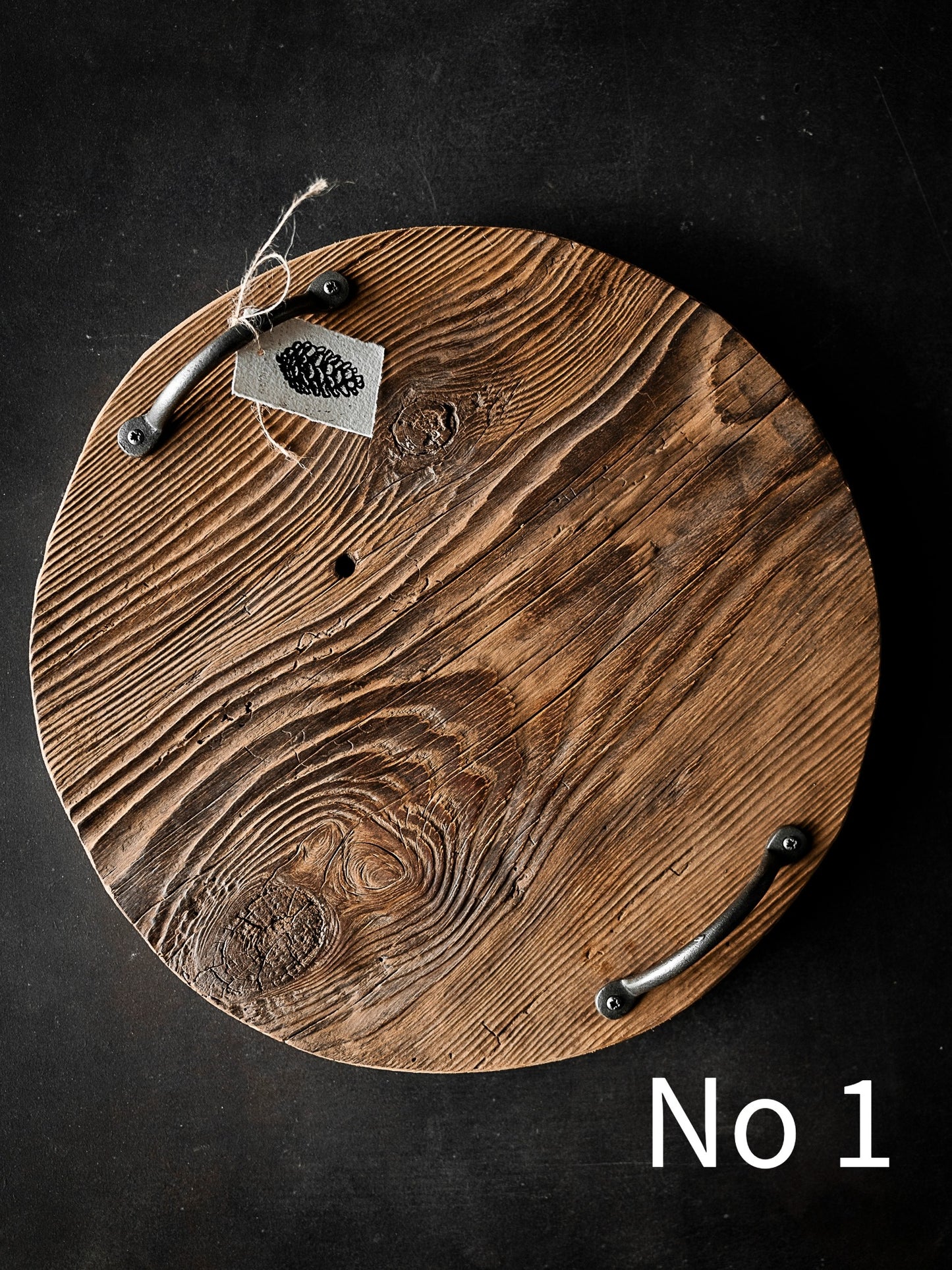 Rustikales Holztablett